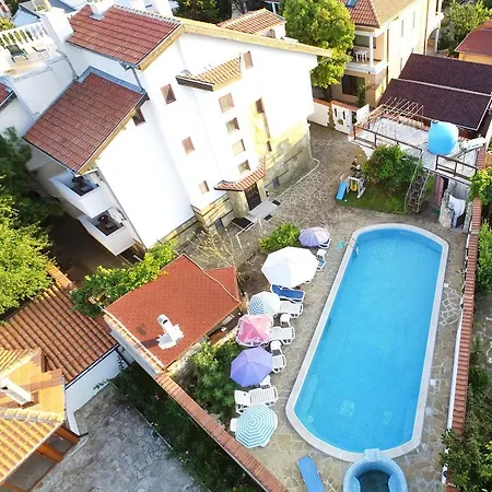 Guest house Yanina Varna